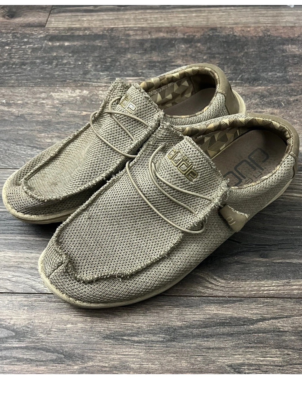 Hey Dude Wally Sox Men’s Size 11 Beige Slip On Shoes - Picture 7 of 11